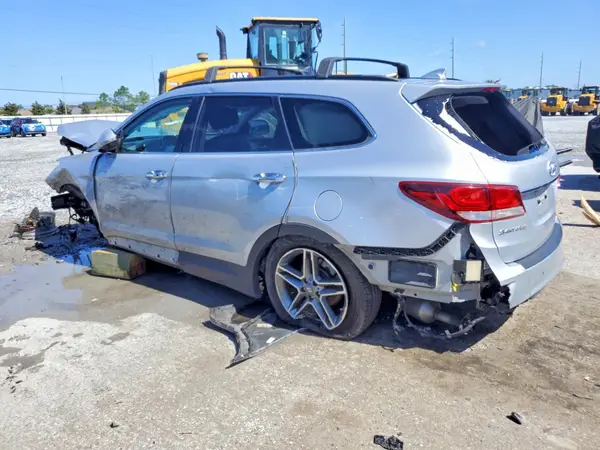 KM8SR4HF9HU209753 2017 HYUNDAI SANTA FE - Image 2