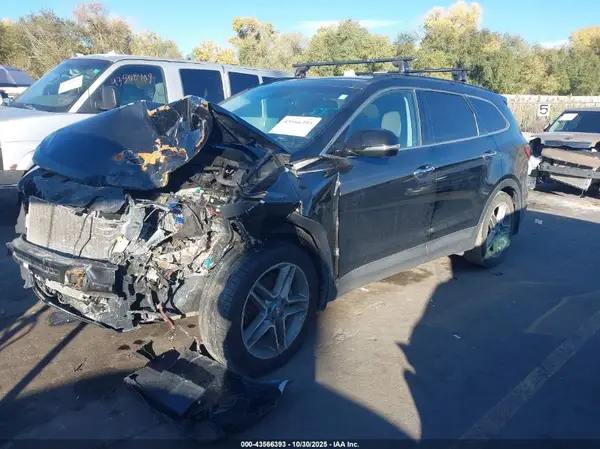 KM8SR4HF9HU217108 2017 HYUNDAI SANTA FE - Image 2
