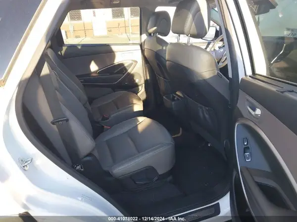KM8SR4HF9HU217903 2017 HYUNDAI SANTA FE - Image 8