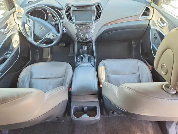 KM8SR4HF9HU230957 2017 HYUNDAI SANTA FE - Image 8