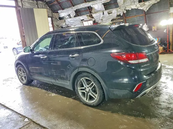 KM8SR4HF9JU265066 2018 HYUNDAI SANTA FE - Image 2