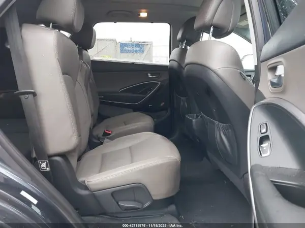 KM8SR4HF9KU306572 2019 HYUNDAI SANTA FE - Image 8