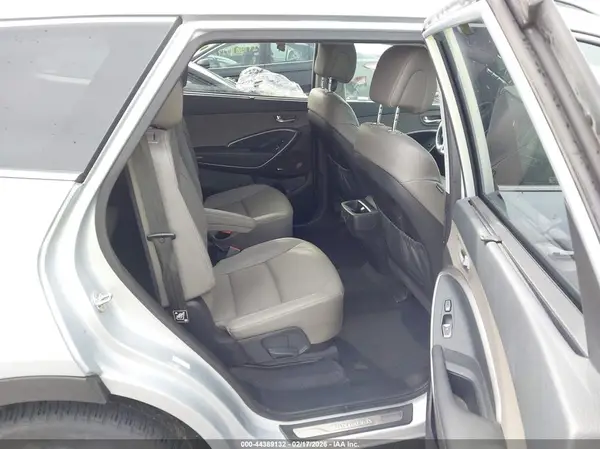 KM8SR4HF9KU309195 2019 HYUNDAI SANTA FE - Image 8