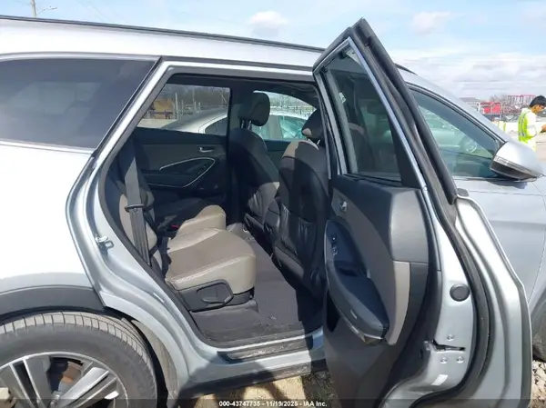KM8SR4HFXGU159718 2016 HYUNDAI SANTA FE - Image 8