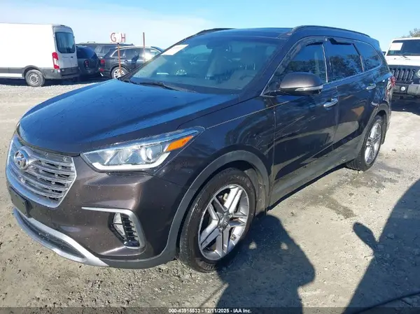 KM8SR4HFXHU209566 2017 HYUNDAI SANTA FE - Image 2