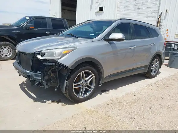 KM8SR4HFXHU210197 2017 HYUNDAI SANTA FE - Image 2