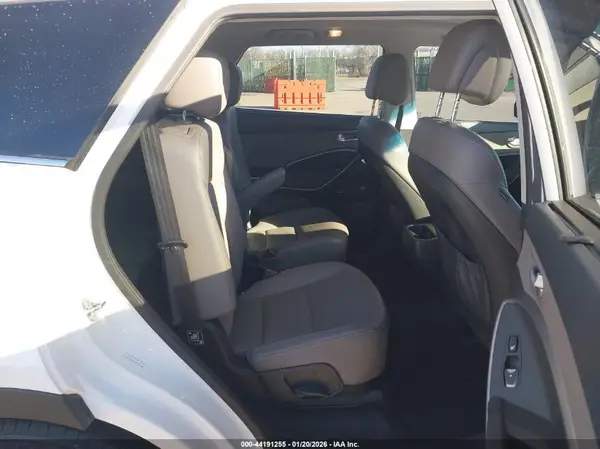 KM8SR4HFXJU269241 2018 HYUNDAI SANTA FE - Image 8