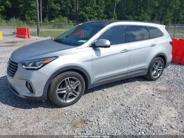 KM8SRDHF0HU165898 2017 HYUNDAI SANTA FE - Image 2