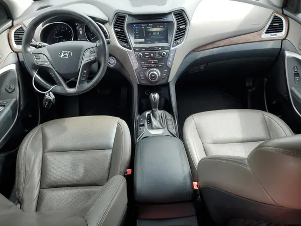 KM8SRDHF0HU188243 2017 HYUNDAI SANTA FE - Image 8