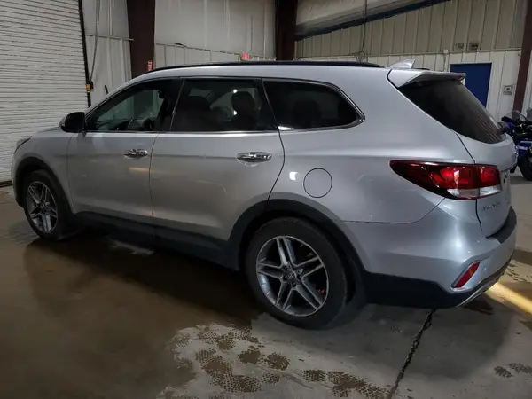 KM8SRDHF0HU202318 2017 HYUNDAI SANTA FE - Image 2