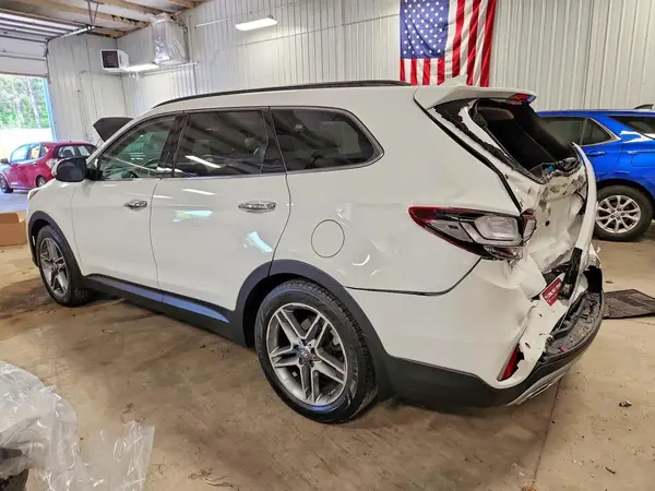 KM8SRDHF0HU223010 2017 HYUNDAI SANTA FE - Image 2