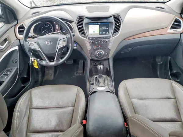 KM8SRDHF0HU225713 2017 HYUNDAI SANTA FE - Image 8