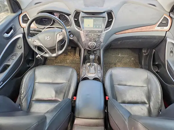 KM8SRDHF0HU226957 2017 HYUNDAI SANTA FE - Image 8
