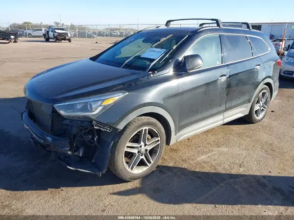 KM8SRDHF0HU230930 2017 HYUNDAI SANTA FE - Image 2
