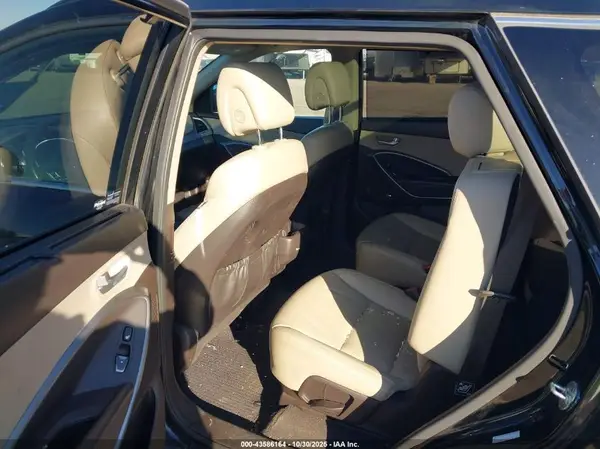 KM8SRDHF0HU230930 2017 HYUNDAI SANTA FE - Image 8