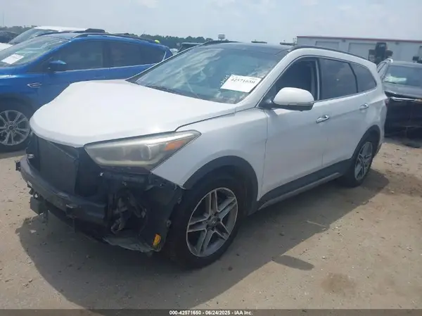KM8SRDHF0HU231074 2017 HYUNDAI SANTA FE - Image 2
