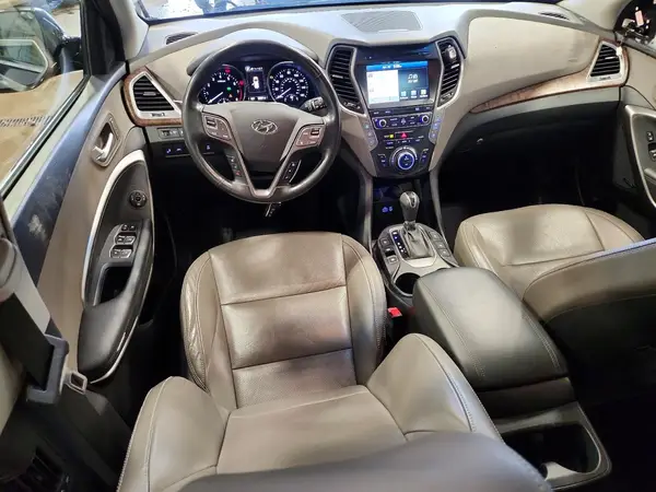 KM8SRDHF0HU240826 2017 HYUNDAI SANTA FE - Image 8