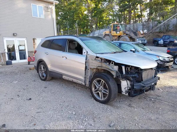 KM8SRDHF0HU248263 2017 HYUNDAI SANTA FE - Image 1