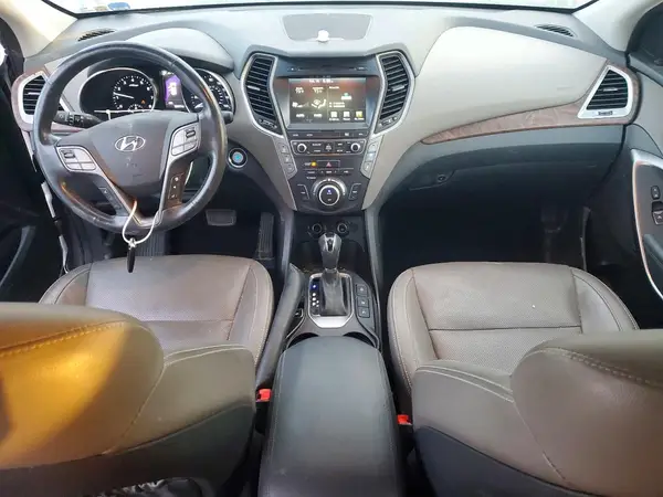 KM8SRDHF0HU251759 2017 HYUNDAI SANTA FE - Image 8