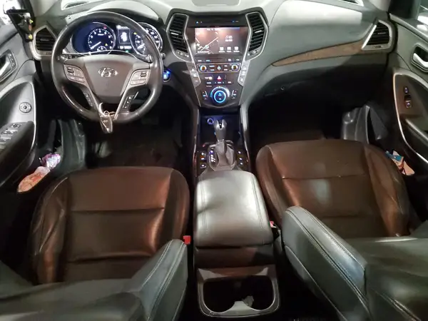 KM8SRDHF0HU252426 2017 HYUNDAI SANTA FE - Image 8