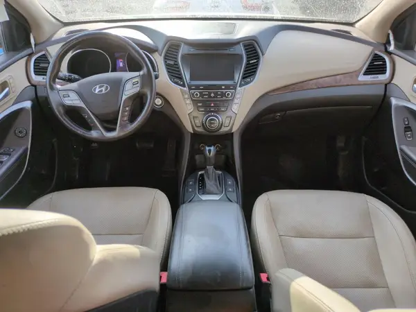 KM8SRDHF0HU255407 2017 HYUNDAI SANTA FE - Image 8
