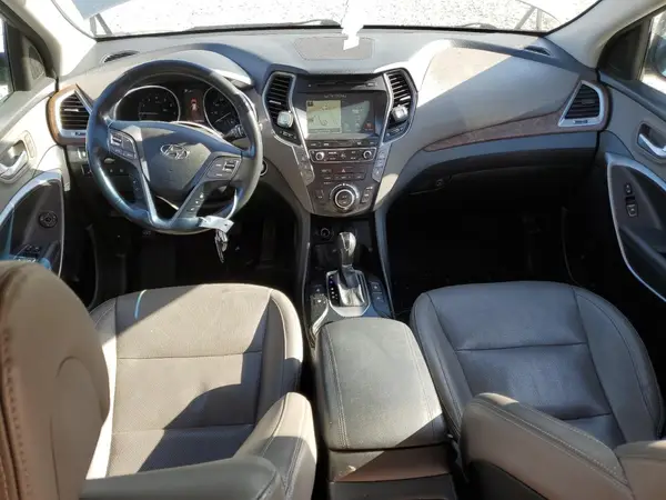 KM8SRDHF0HU256640 2017 HYUNDAI SANTA FE - Image 8
