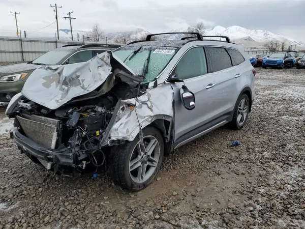 KM8SRDHF0JU258121 2018 HYUNDAI SANTA FE - Image 1