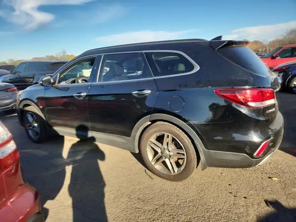 KM8SRDHF0JU261696 2018 HYUNDAI SANTA FE - Image 2