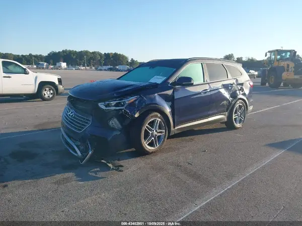 KM8SRDHF0JU261939 2018 HYUNDAI SANTA FE - Image 2