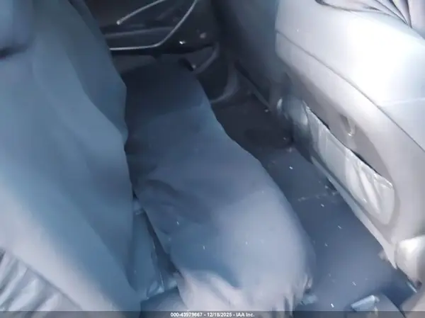 KM8SRDHF0JU264274 2018 HYUNDAI SANTA FE - Image 8