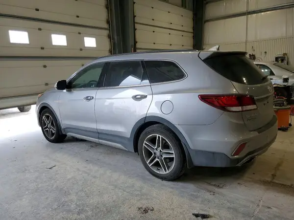 KM8SRDHF0JU282502 2018 HYUNDAI SANTA FE - Image 2