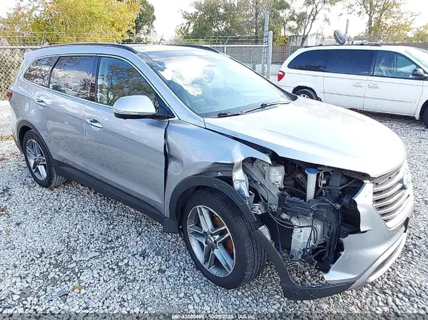KM8SRDHF0JU295038 2018 HYUNDAI SANTA FE - Image 1