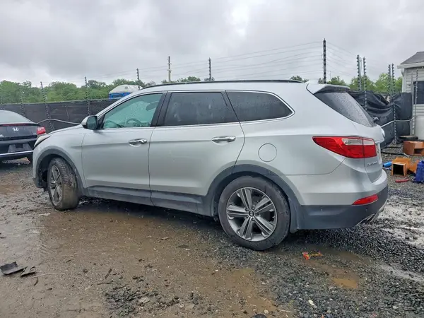 KM8SRDHF1GU157565 2016 HYUNDAI SANTA FE - Image 2