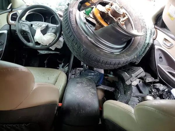 KM8SRDHF1HU165960 2017 HYUNDAI SANTA FE - Image 8