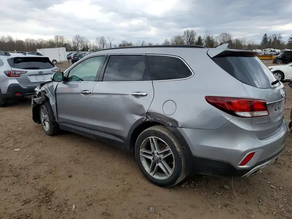 KM8SRDHF1HU201047 2017 HYUNDAI SANTA FE - Image 2