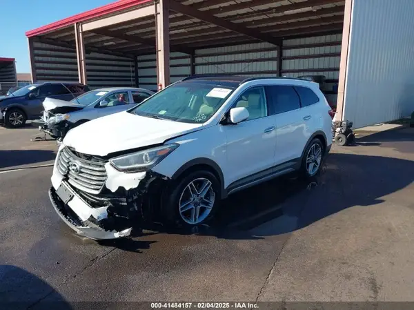 KM8SRDHF1HU219841 2017 HYUNDAI SANTA FE - Image 2