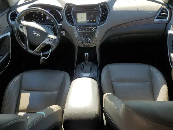 KM8SRDHF1HU221024 2017 HYUNDAI SANTA FE - Image 8