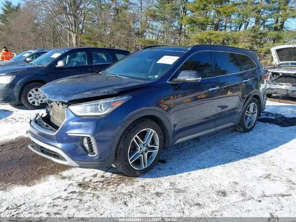 KM8SRDHF1HU237353 2017 HYUNDAI SANTA FE - Image 2