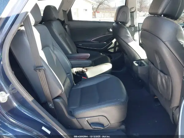 KM8SRDHF1HU237353 2017 HYUNDAI SANTA FE - Image 8
