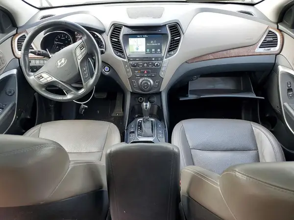 KM8SRDHF1HU250250 2017 HYUNDAI SANTA FE - Image 8