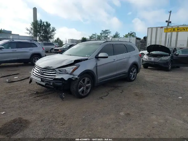 KM8SRDHF2GU132156 2016 HYUNDAI SANTA FE - Image 2