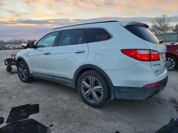 KM8SRDHF2GU133985 2016 HYUNDAI SANTA FE - Image 2