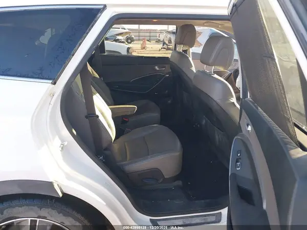 KM8SRDHF2GU137373 2016 HYUNDAI SANTA FE - Image 8