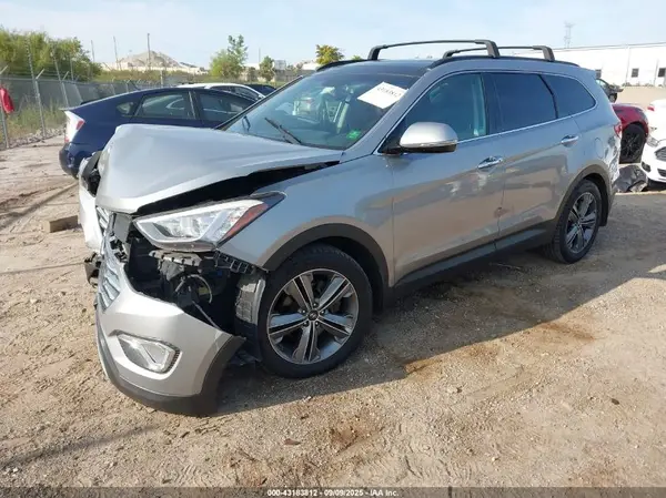 KM8SRDHF2GU137924 2016 HYUNDAI SANTA FE - Image 2