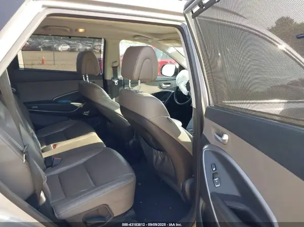 KM8SRDHF2GU137924 2016 HYUNDAI SANTA FE - Image 8