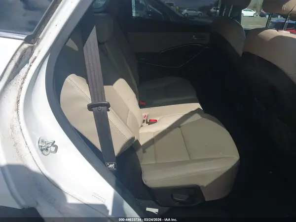 KM8SRDHF2HU179883 2017 HYUNDAI SANTA FE - Image 8