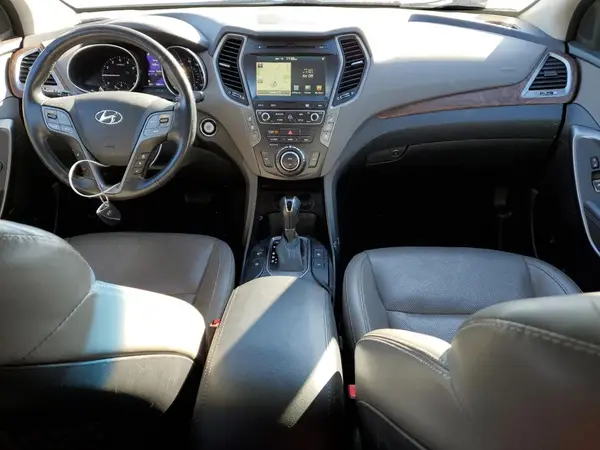 KM8SRDHF2HU179978 2017 HYUNDAI SANTA FE - Image 8