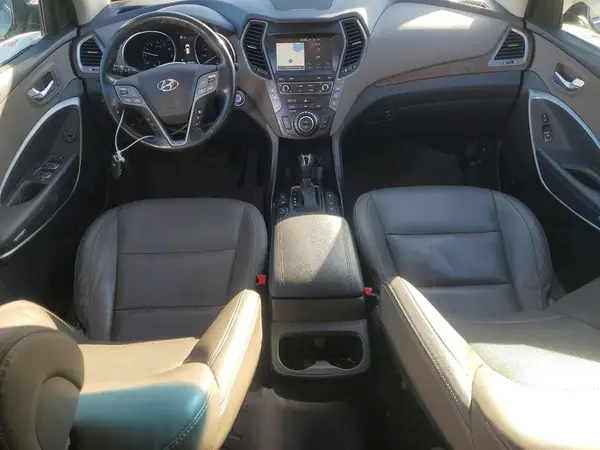 KM8SRDHF2KU302105 2019 HYUNDAI SANTA FE - Image 8