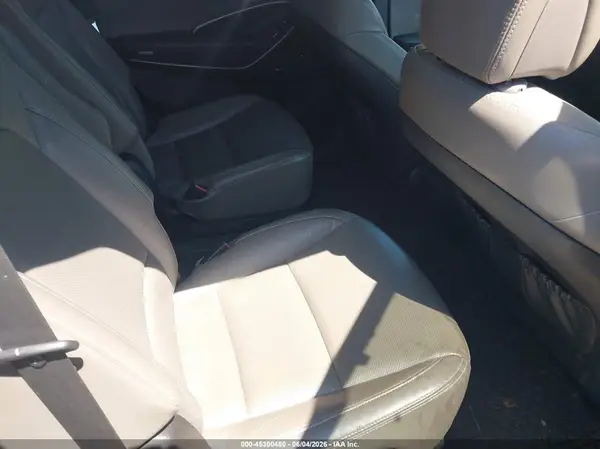 KM8SRDHF3GU139004 2016 HYUNDAI SANTA FE - Image 8