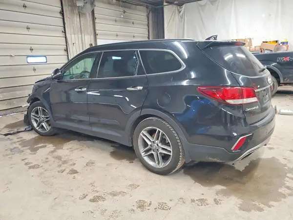 KM8SRDHF3HU189578 2017 HYUNDAI SANTA FE - Image 2